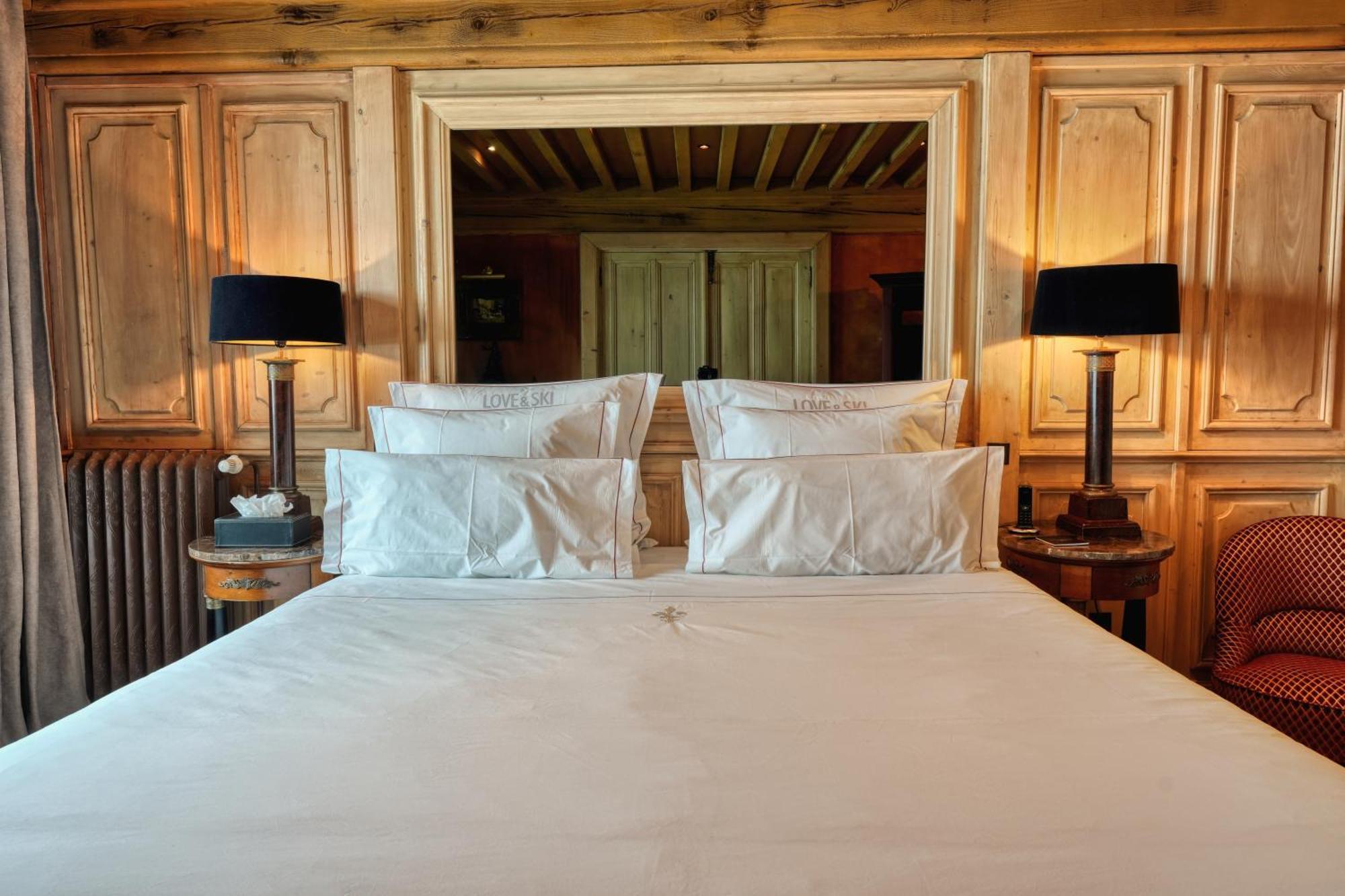 Le Saint Joseph Hotel Корчевел Екстериор снимка
